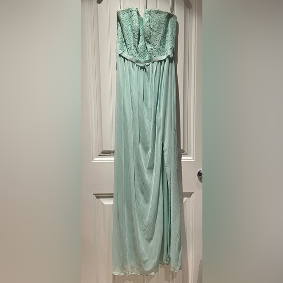 Aqua Blue Bridesmaid’s Lace Dress - Picture 2 of 8